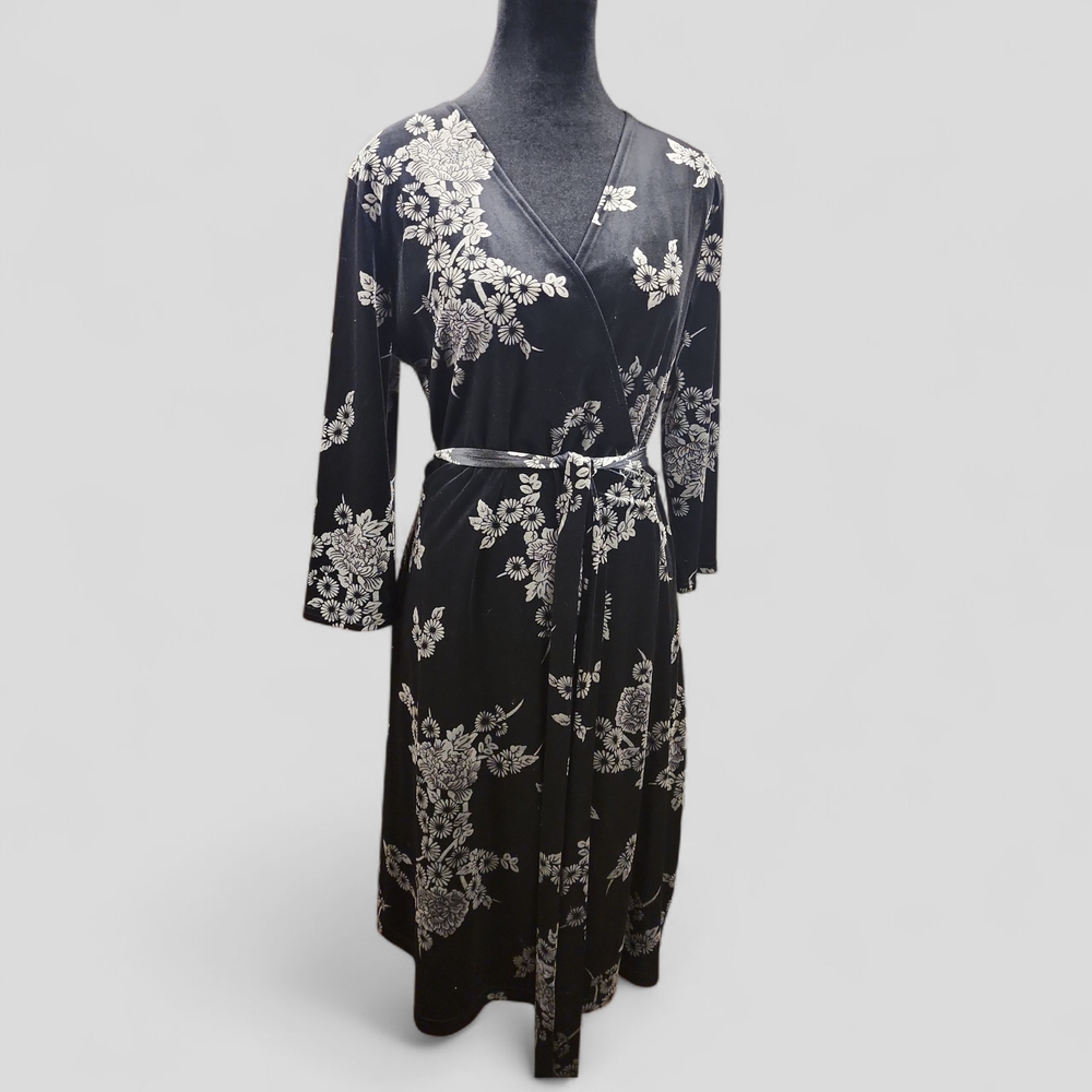 APOSTROPHE | Petite Black and Grey Silver Floral Women's Velvet Wrap Dress | L